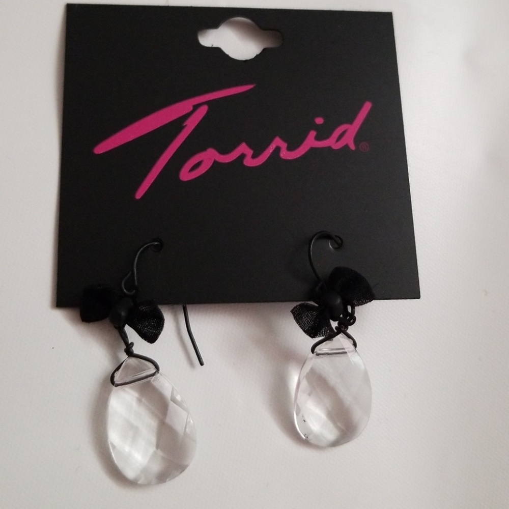 Earrings with Little Black Bows